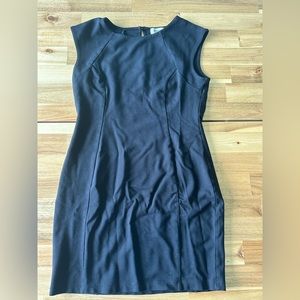 Black bodycon dress